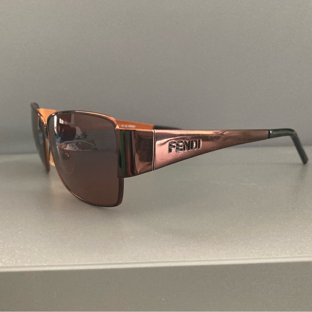 FENDI Bronze Rimmed Sunglasses